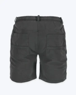 BERMUDAS HOMEWARD