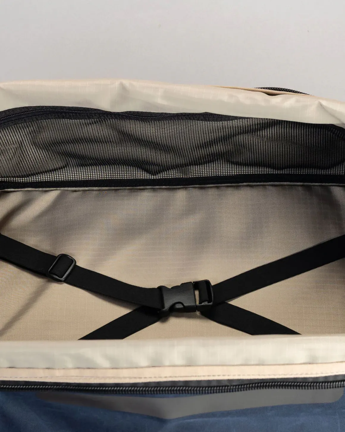 MOCHILA MARCO OVERNIGHT PACK POPERTY OF