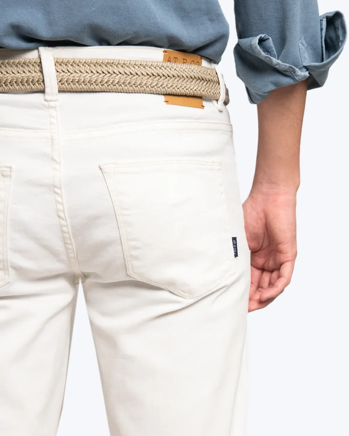 PANTALÓN DE 5 BOLSILLOS AT.P.CO